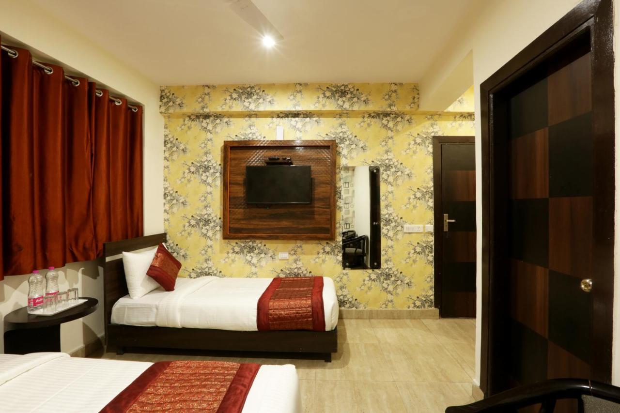 ניו דלהי Hotel Airport Star מראה חיצוני תמונה